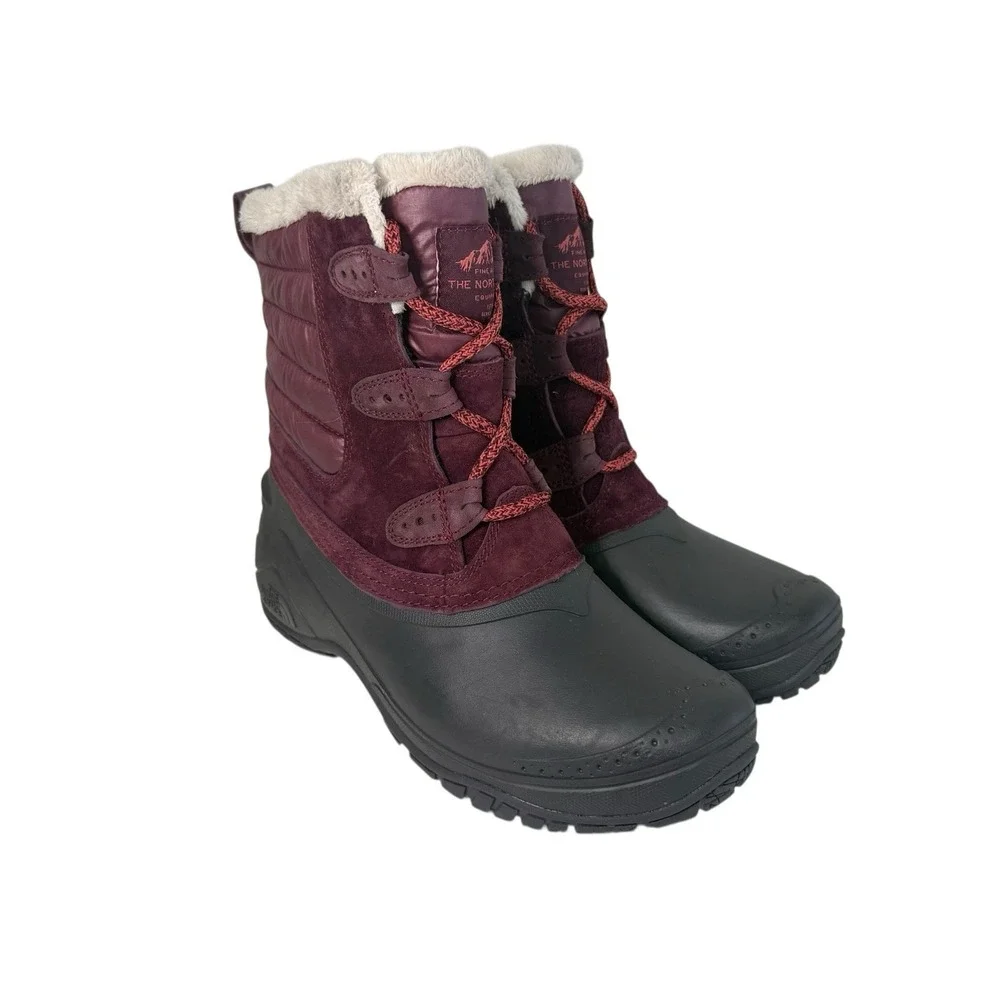 The North Face Shellista II Shorty Boots in a plum/burgundy Women's Size 7No Box